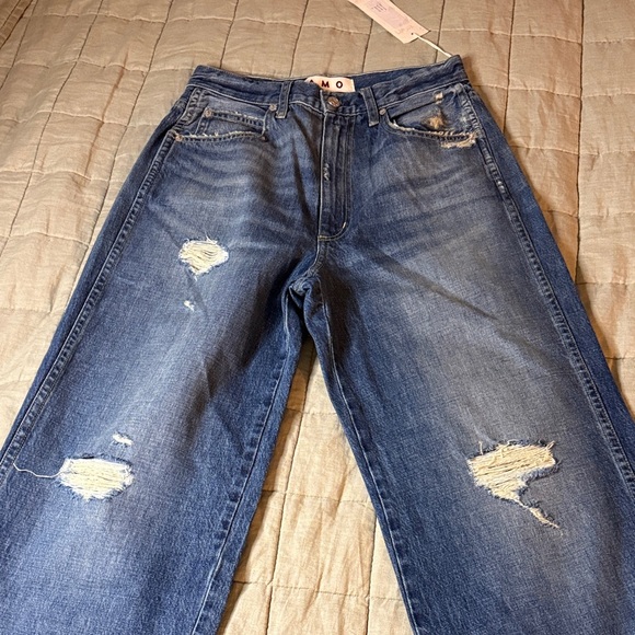 AMO Frida Flare Jeans Size 27 NWT High Rise Distressed Wide Leg $310 - Picture 3 of 7
